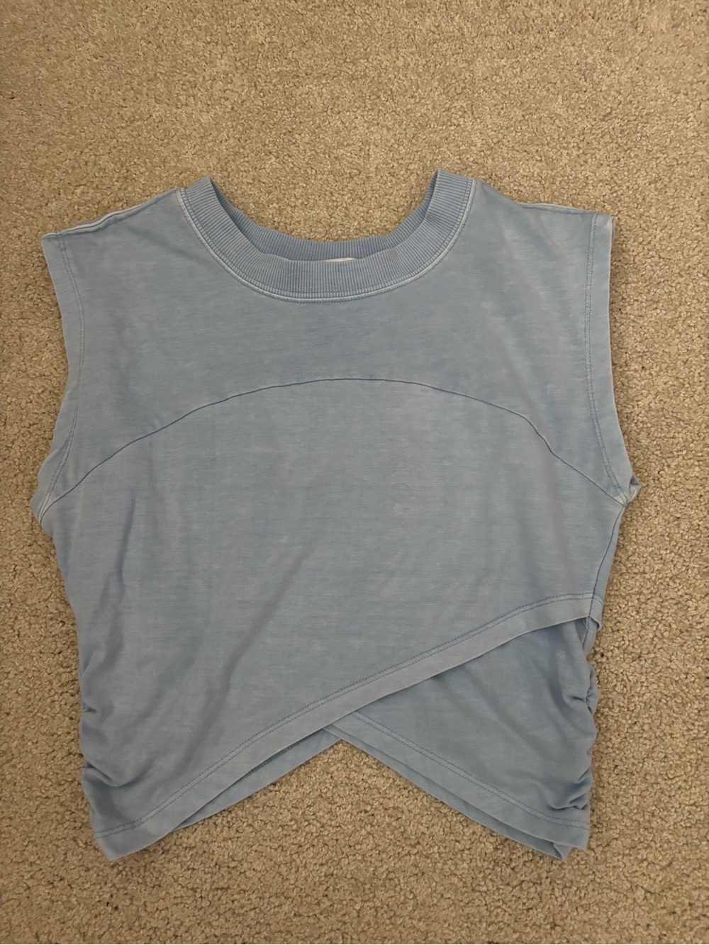 Women’s Seeking Sunsets small crop tank. Blueish color sf/1 cat home